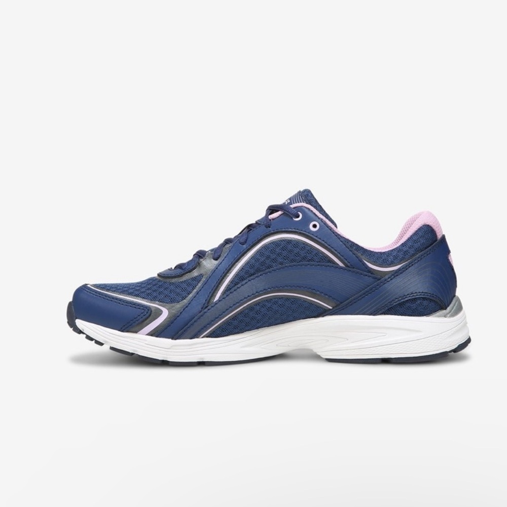 Ryka Sky Walk Walking Shoe size 6 NEW